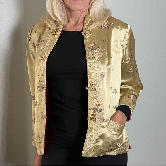 Silk Jacket Quilted Red Gold Boxy Split Hem 3/4 Sleeve Reversible Floral M - Picture 2 of 14